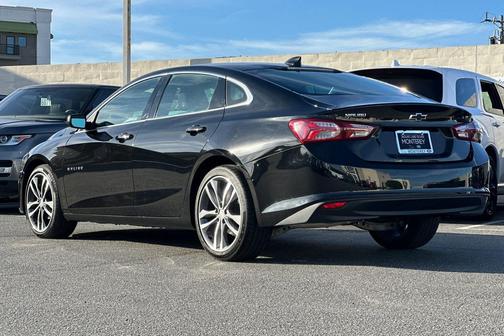 2022 Chevrolet Malibu FWD LT