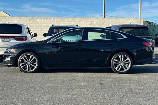 2022 Chevrolet Malibu FWD LT
