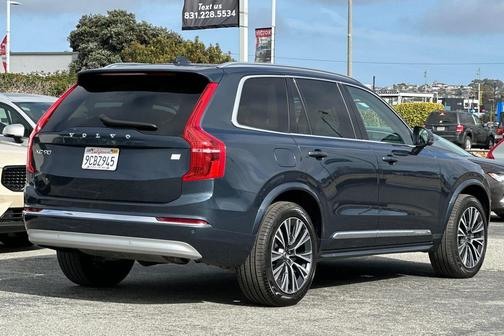 2022 Volvo XC90 Recharge Plug-In Hybrid T8 Inscription Expression 6 Passenger