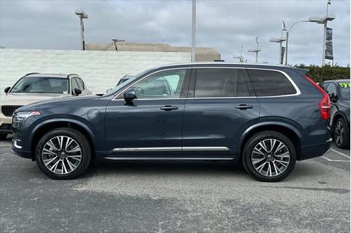 2022 Volvo XC90 Recharge Plug-In Hybrid T8 Inscription Expression 6 Passenger