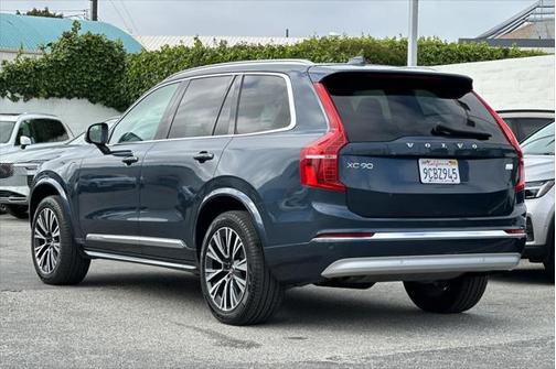 2022 Volvo XC90 Recharge Plug-In Hybrid T8 Inscription Expression 6 Passenger
