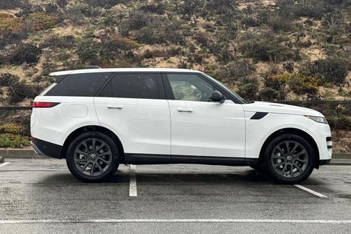 2025 Land Rover Range Rover Sport P360 S