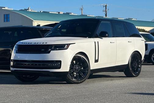 2026 Land Rover Range Rover P530 SE