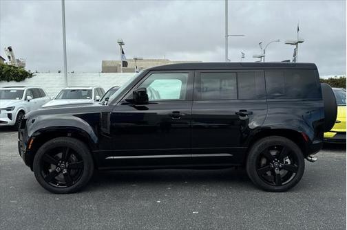 2025 Land Rover Defender 110 P500 X-Dynamic SE