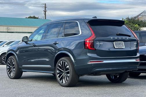 2026 Volvo XC90 B5 Plus 7-Seater