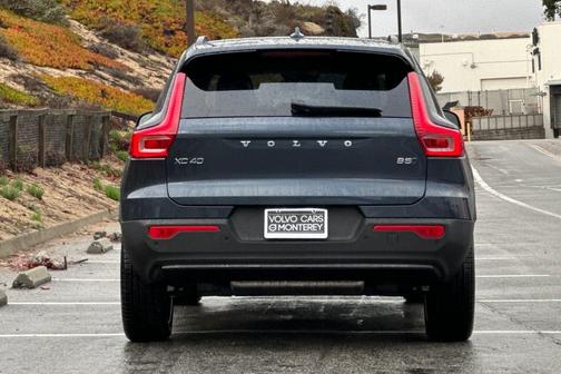 2026 Volvo XC40 B5 Ultra