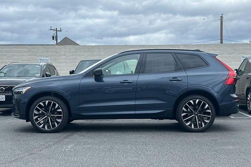 2026 Volvo XC60 B5 Ultra