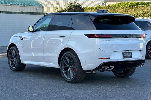 2025 Land Rover Range Rover Sport SE