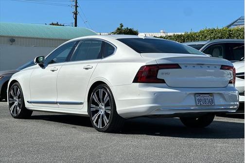 2023 Volvo S90 B6 Plus