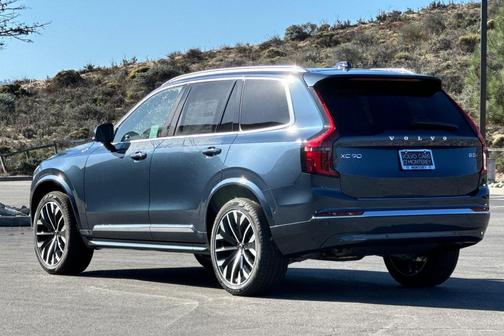 2026 Volvo XC90 B5 Plus 7-Seater