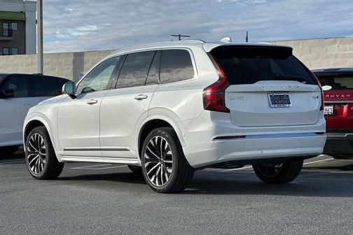2026 Volvo XC90 B5 Plus 7-Seater