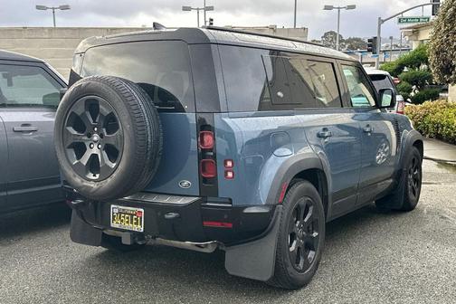 2023 Land Rover Defender 110 X-Dynamic SE