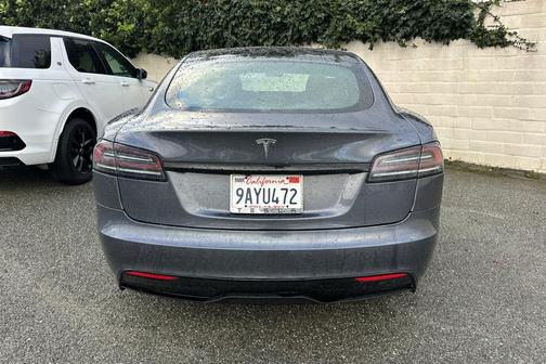 2022 Tesla Model S Base