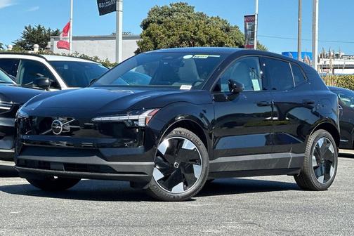 2025 Volvo EX30 Twin Motor Ultra