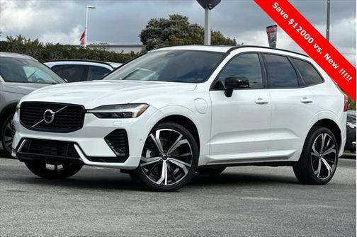 2024 Volvo XC60 Recharge Plug-In Hybrid T8 Ultimate Dark Theme