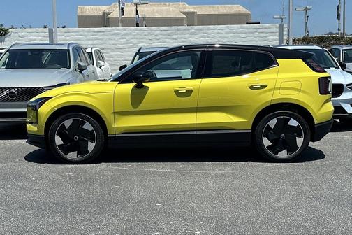 2025 Volvo EX30 Twin Motor Ultra