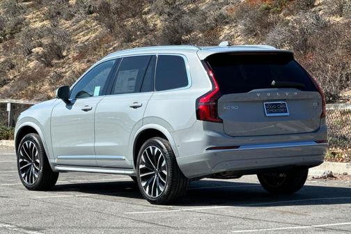 2026 Volvo XC90 B5 Plus 7-Seater