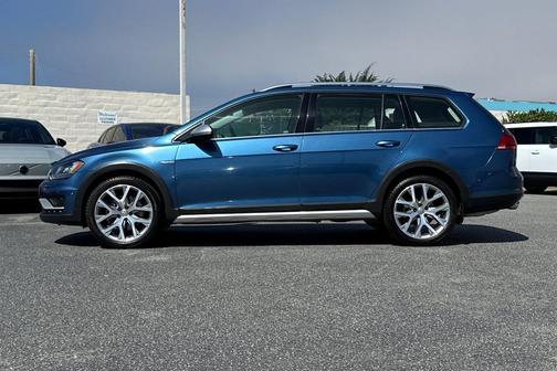 2017 Volkswagen Golf Alltrack TSI SEL