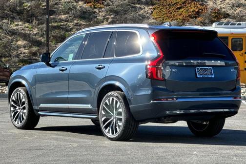 2026 Volvo XC90 B5 Plus 7-Seater