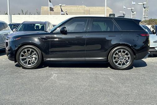 2024 Land Rover Range Rover Sport SE