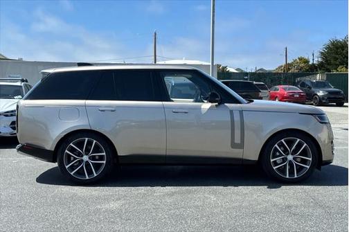 2025 Land Rover Range Rover P530 SE