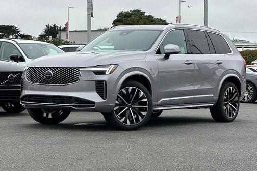 2026 Volvo XC90 B5 Plus 7-Seater