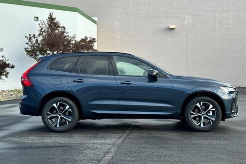 2026 Volvo XC60 B5 Core