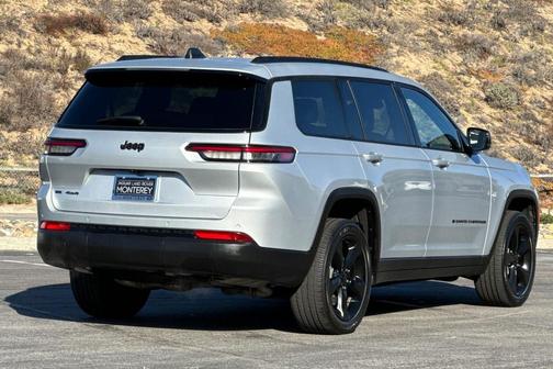 2022 Jeep Grand Cherokee L Altitude