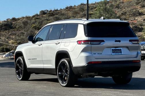 2022 Jeep Grand Cherokee L Altitude