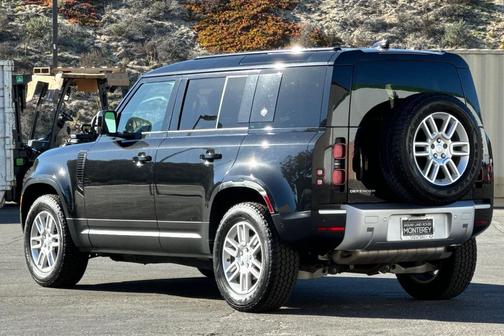 2020 Land Rover Defender 110 S