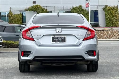 2017 Honda Civic Touring
