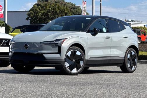2025 Volvo EX30 Twin Motor Plus