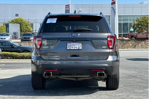 2017 Ford Explorer sport