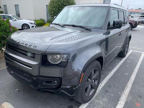 2023 Land Rover Defender 110 X-Dynamic SE