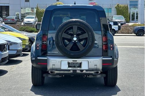 2025 Land Rover Defender 90 P300 S