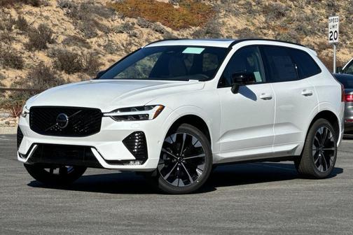 2026 Volvo XC60 B5 Plus
