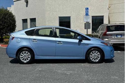2013 Toyota Prius Plug-in Base