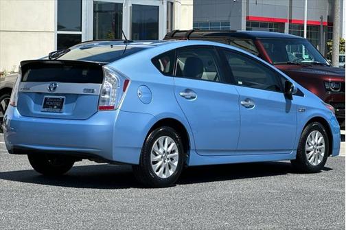 2013 Toyota Prius Plug-in Base