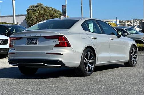 2025 Volvo S60 B5 Core
