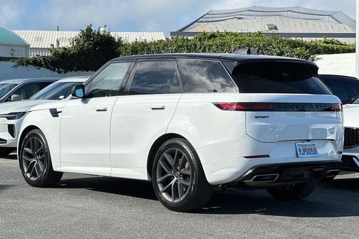 2024 Land Rover Range Rover Sport SE