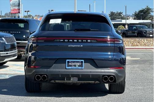 2024 Porsche Cayenne S