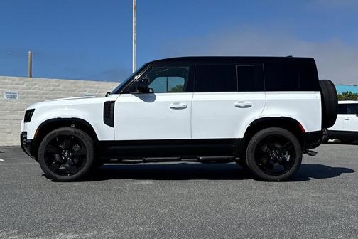 2025 Land Rover Defender 110 P500 X-Dynamic SE