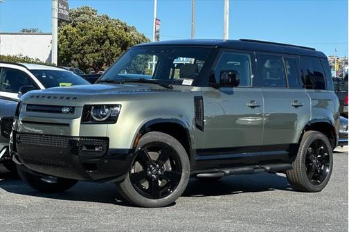 2025 Land Rover Defender 110 P400 X-Dynamic SE