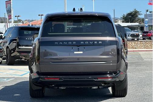2025 Land Rover Range Rover P400 SE