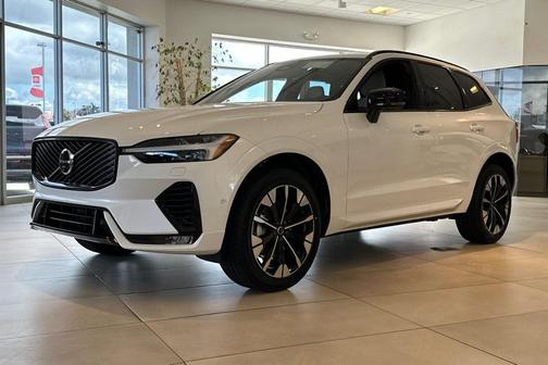 2026 Volvo XC60 B5 Plus