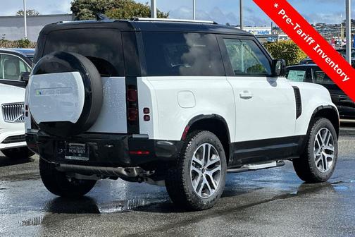 2024 Land Rover Defender 90 P400 X-Dynamic SE