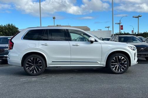 2026 Volvo XC90 B6 Ultra 7-Seater