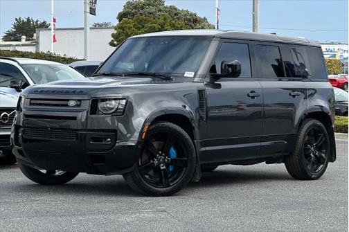 2022 Land Rover Defender 110 V8