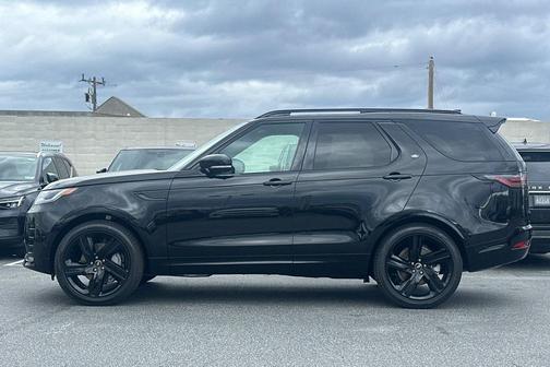 2026 Land Rover Discovery Dynamic SE