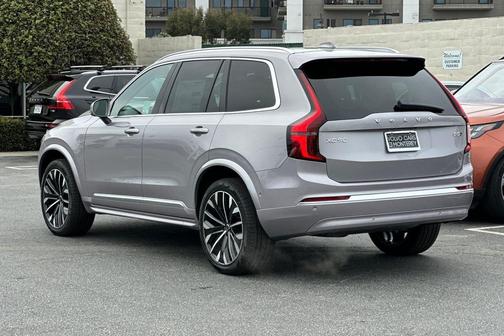 2026 Volvo XC90 B5 Plus 7-Seater